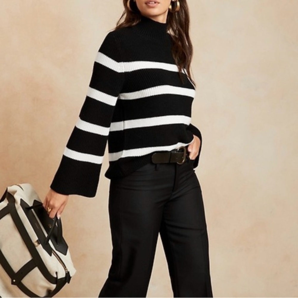 Banana Republic Black & White Mick Neck Wide Sleeve Wool Blend Sweater, NWF